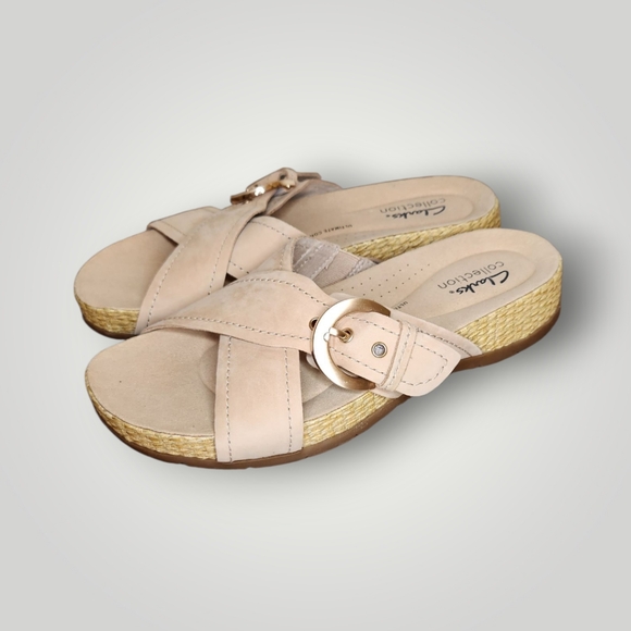 Clarks Reileigh May Sandals Women's 7 Beige Nubuck Slide sandal - Picture 1 of 12